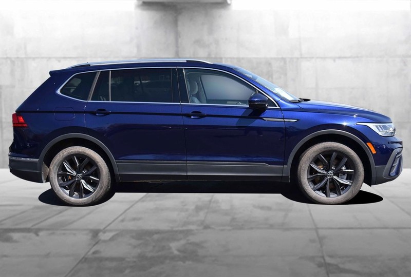 Volkswagen Tiguan Vehicle Image 05
