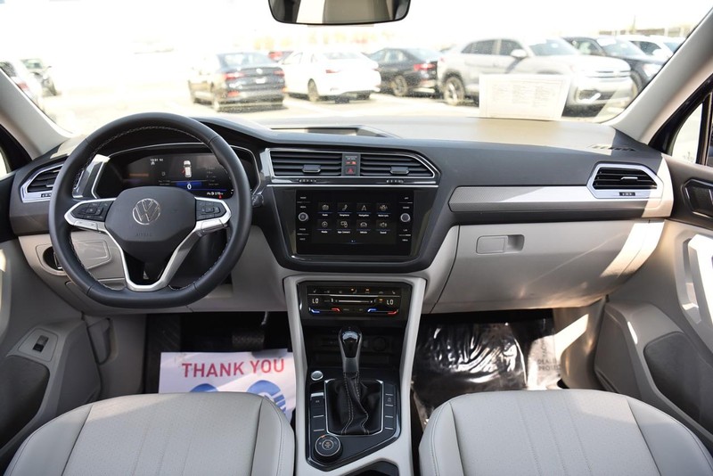 Volkswagen Tiguan Vehicle Image 07