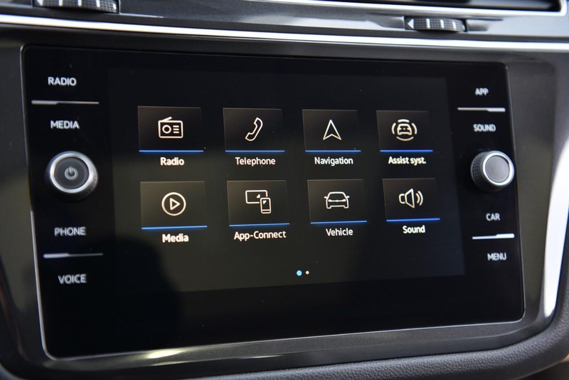 Volkswagen Tiguan Vehicle Image 19