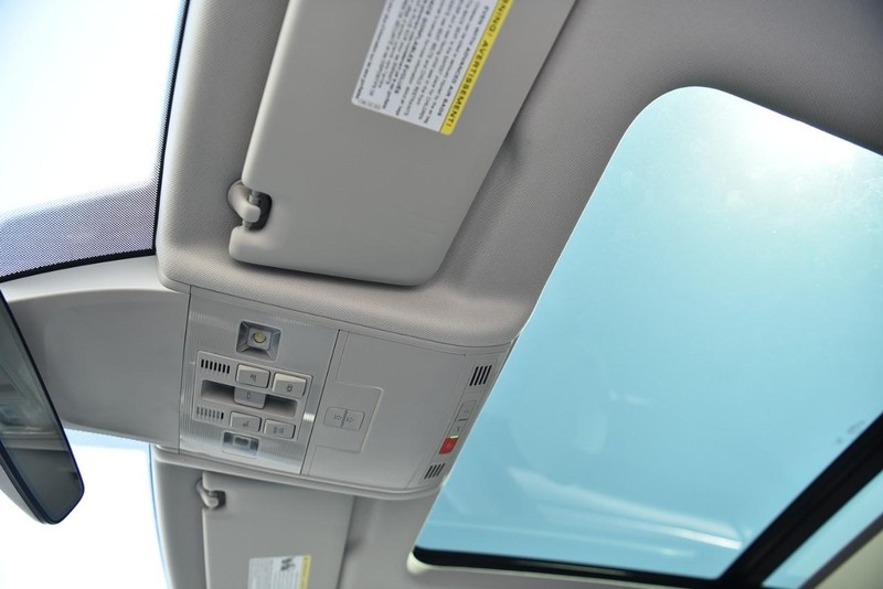 Volkswagen Tiguan Vehicle Image 23
