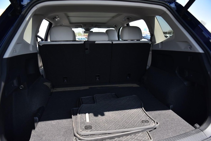 Volkswagen Tiguan Vehicle Image 27