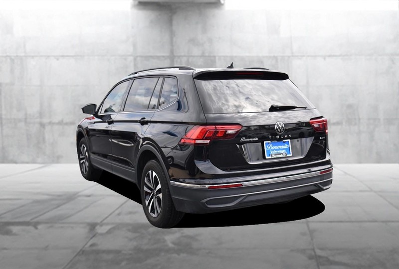 Volkswagen Tiguan Vehicle Image 07