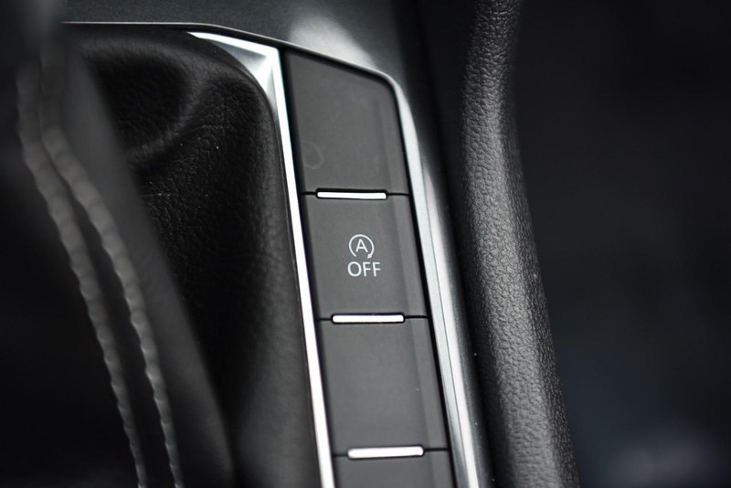 Volkswagen Tiguan Vehicle Image 19