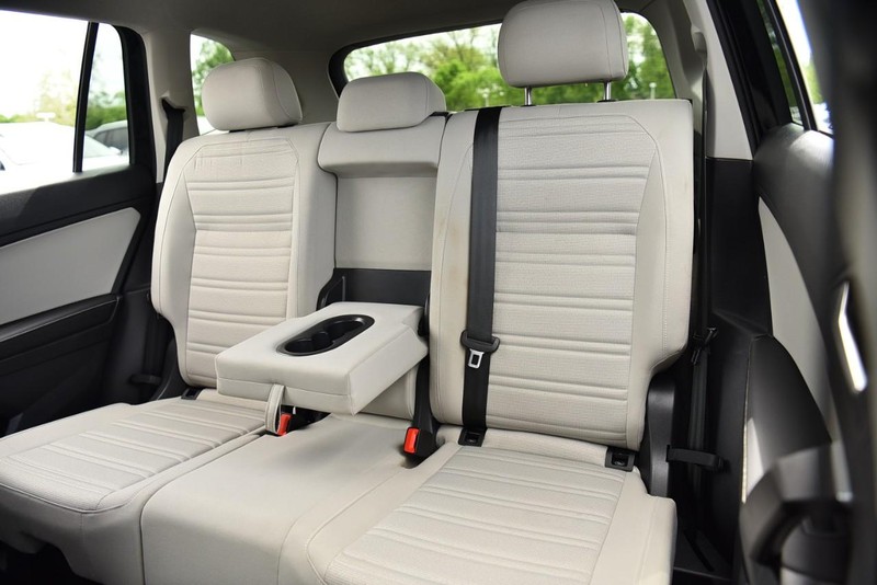 Volkswagen Tiguan Vehicle Image 23