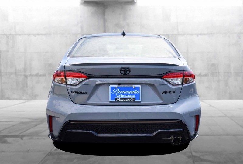 Toyota Corolla Vehicle Image 06