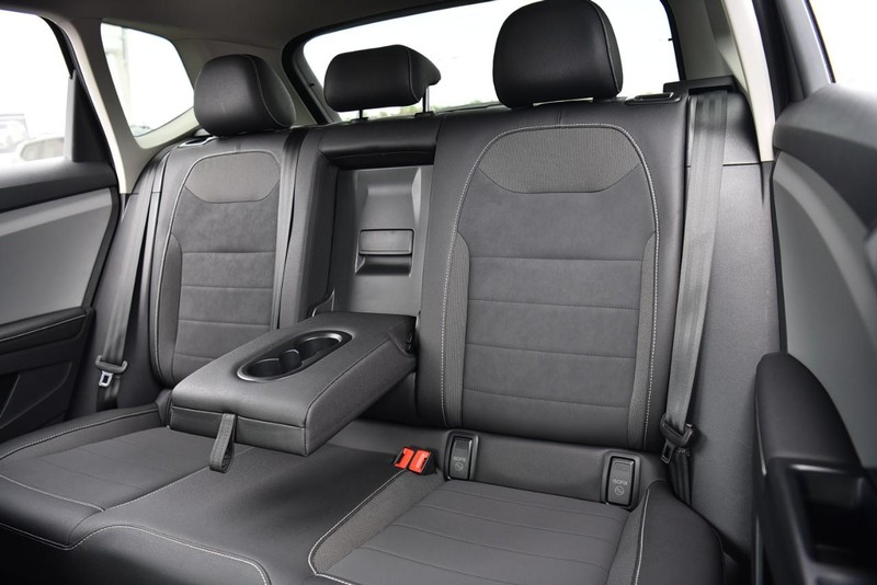 Volkswagen Taos Vehicle Image 25