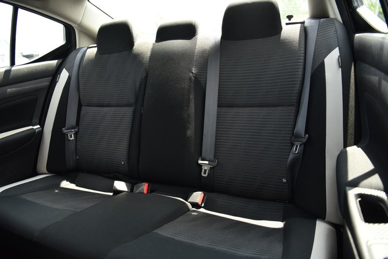 Nissan Versa Vehicle Image 20
