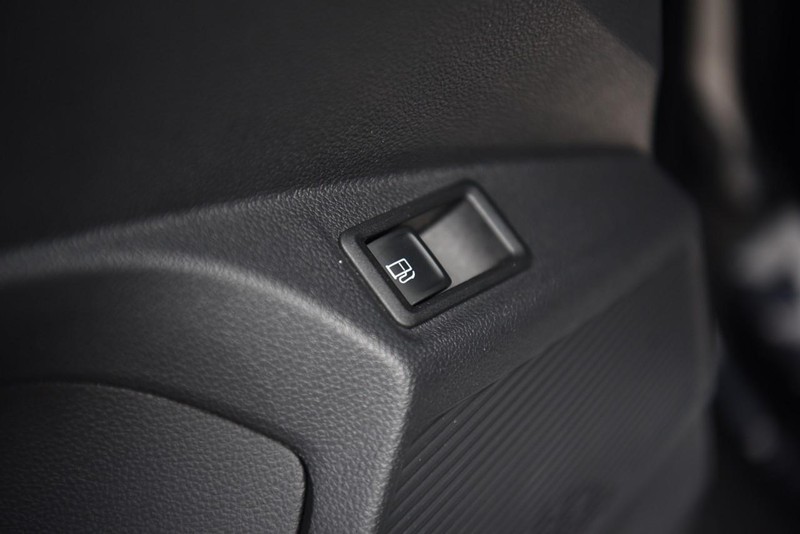 Volkswagen Taos Vehicle Image 10