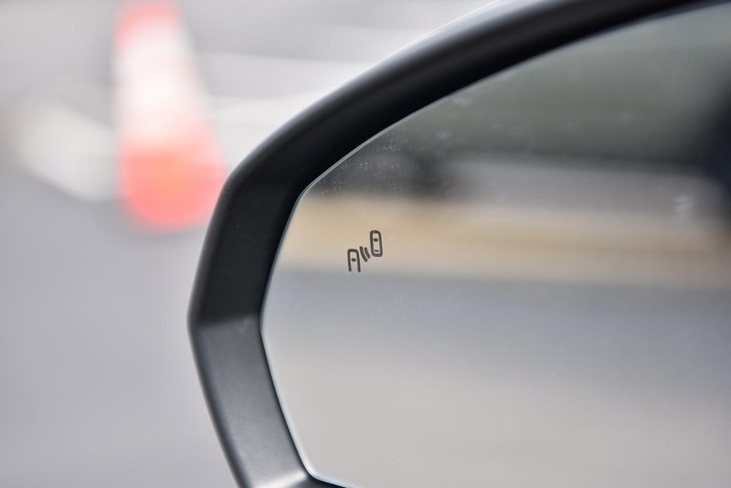 Volkswagen Taos Vehicle Image 11