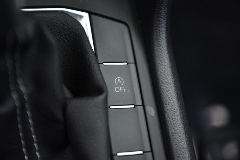 Volkswagen Taos Vehicle Image 19