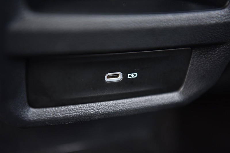 Volkswagen Taos Vehicle Image 26