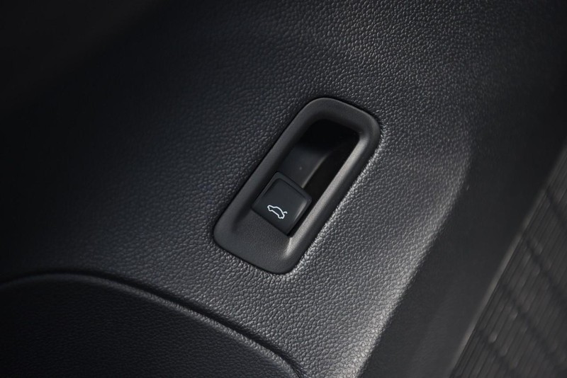 Volkswagen Atlas Vehicle Image 10