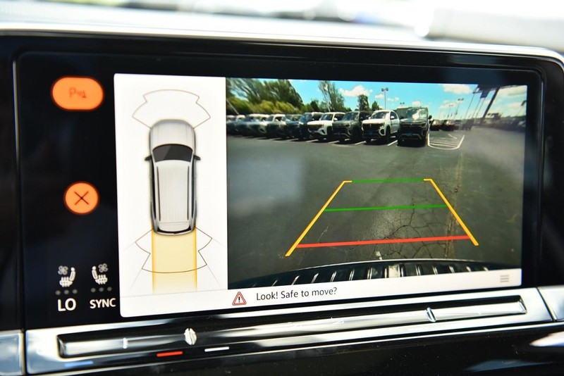 Volkswagen Atlas Vehicle Image 14