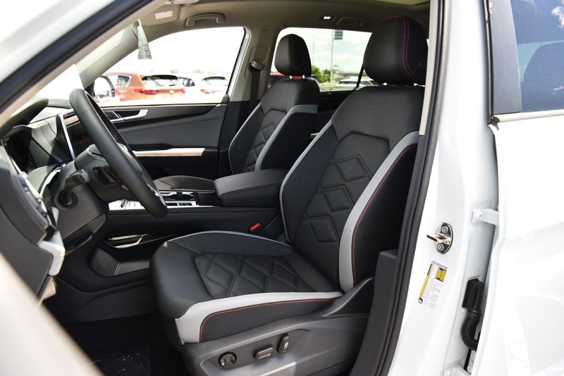 Volkswagen Atlas Vehicle Image 20