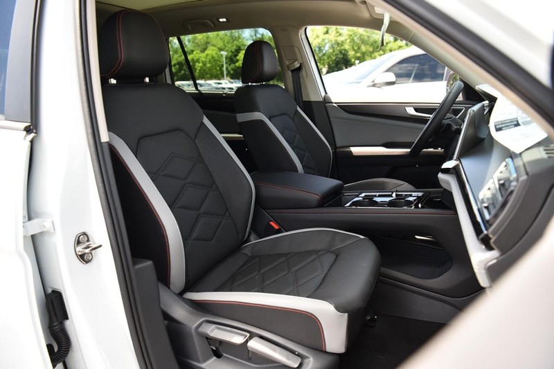 Volkswagen Atlas Vehicle Image 21
