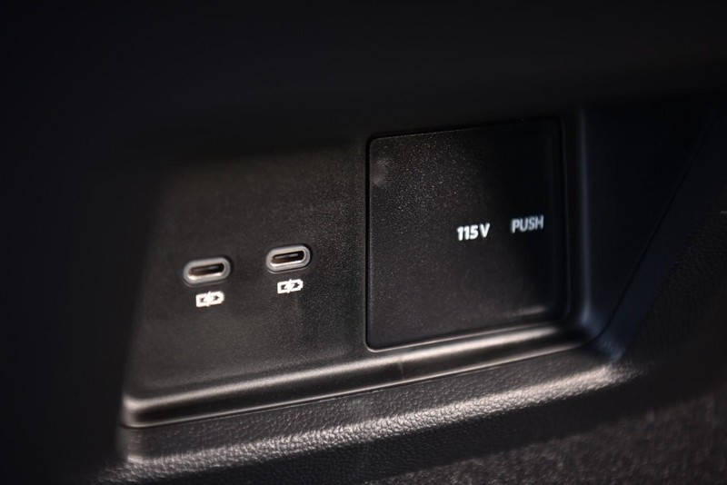 Volkswagen Atlas Vehicle Image 25