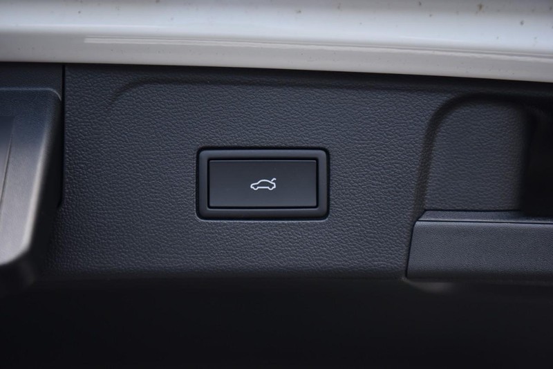 Volkswagen Atlas Vehicle Image 28