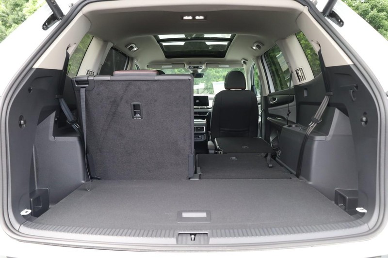 Volkswagen Atlas Vehicle Image 08