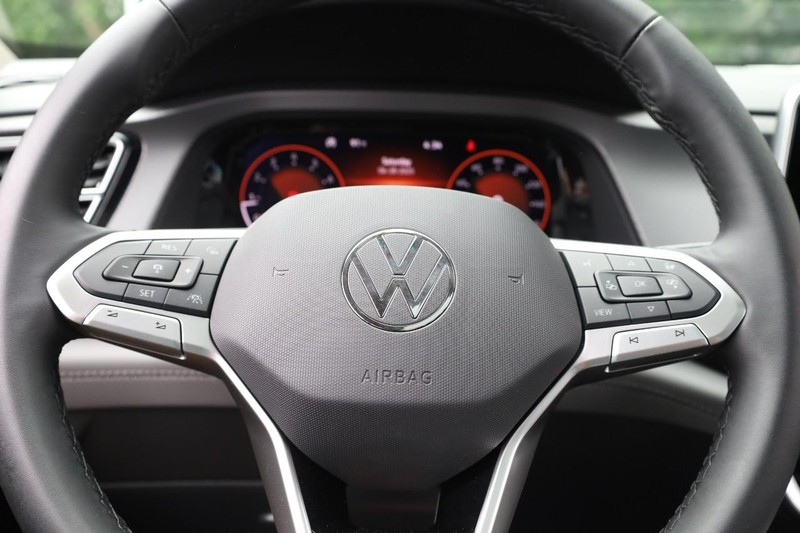 Volkswagen Atlas Vehicle Image 14