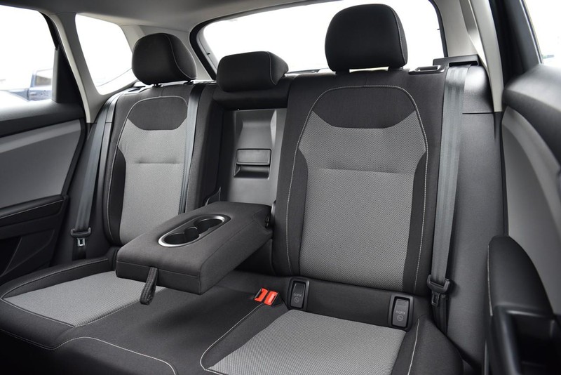 Volkswagen Taos Vehicle Image 22