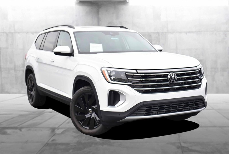 Volkswagen Atlas Vehicle Image 02