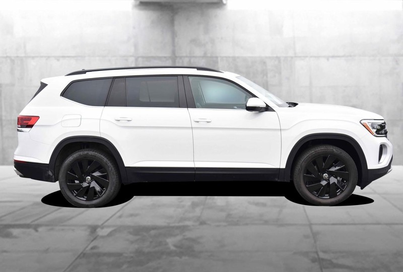 Volkswagen Atlas Vehicle Image 05
