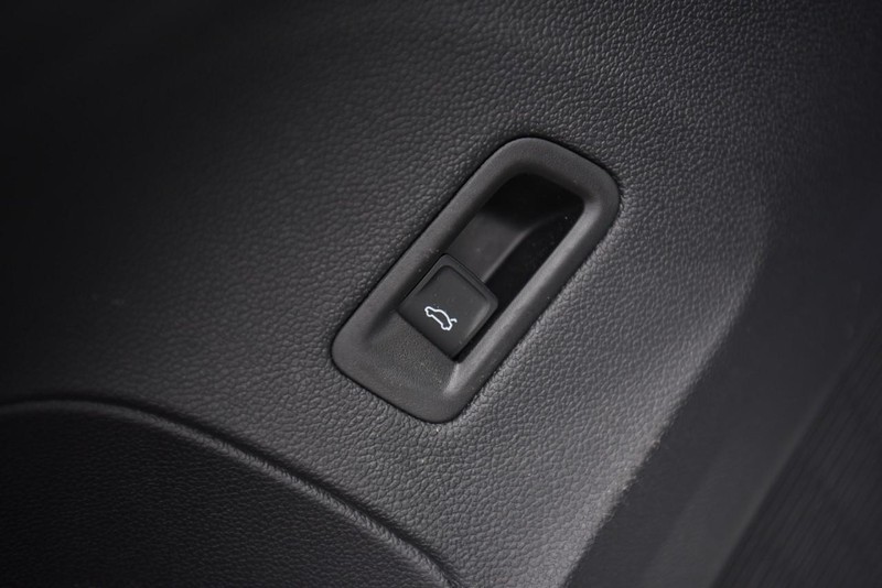 Volkswagen Atlas Vehicle Image 09