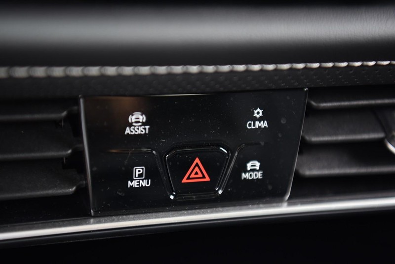 Volkswagen Atlas Vehicle Image 15
