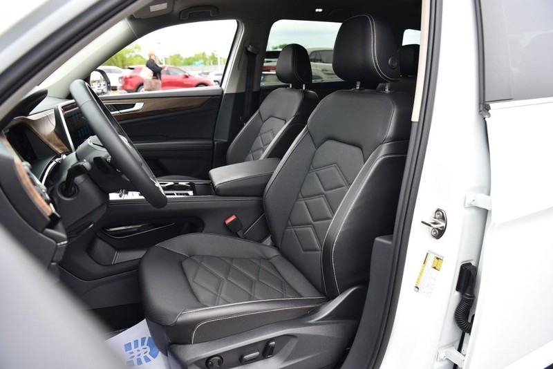 Volkswagen Atlas Vehicle Image 19