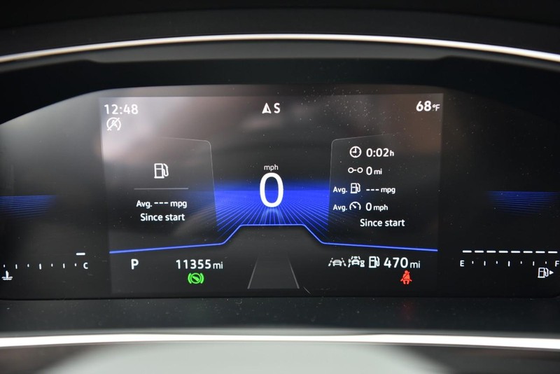 Volkswagen Tiguan Vehicle Image 11