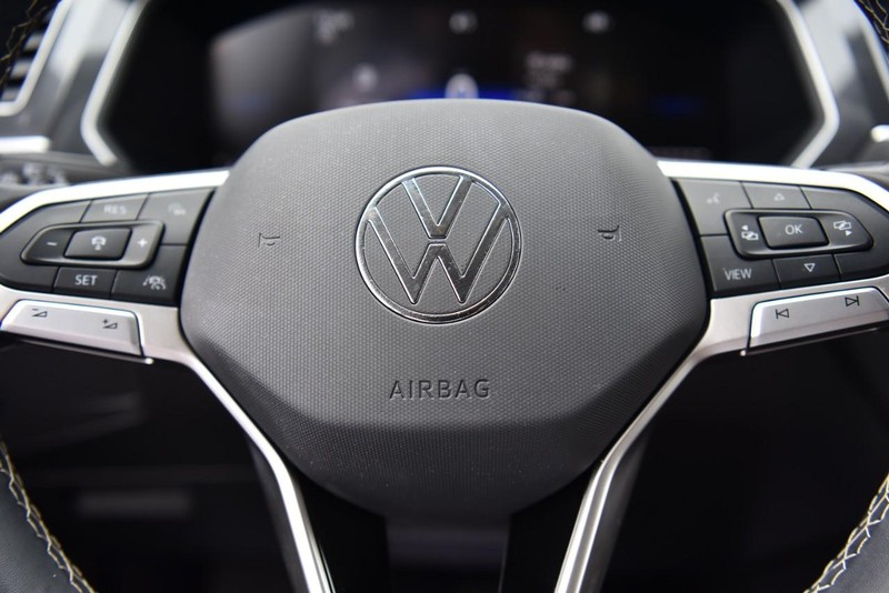 Volkswagen Tiguan Vehicle Image 18