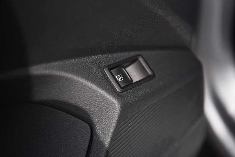 Volkswagen Taos Vehicle Image 10