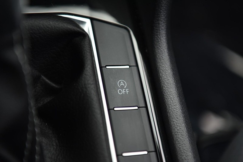Volkswagen Taos Vehicle Image 19