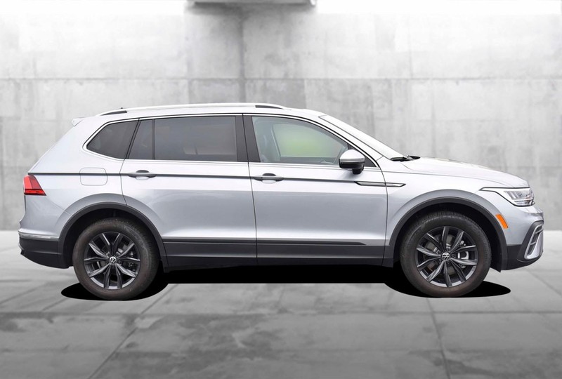 Volkswagen Tiguan Vehicle Image 05