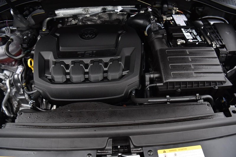 Volkswagen Tiguan Vehicle Image 29