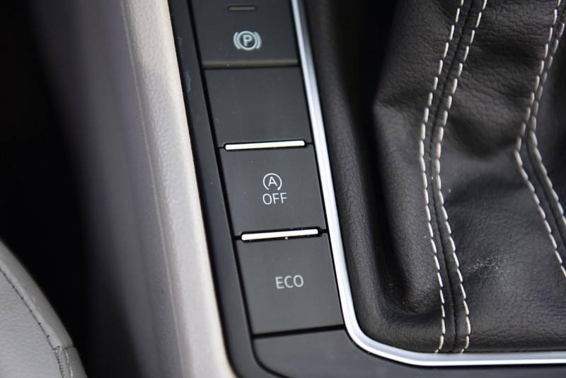 Volkswagen Jetta Vehicle Image 18