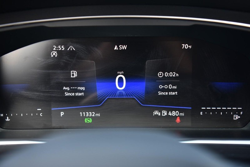 Volkswagen Tiguan Vehicle Image 11