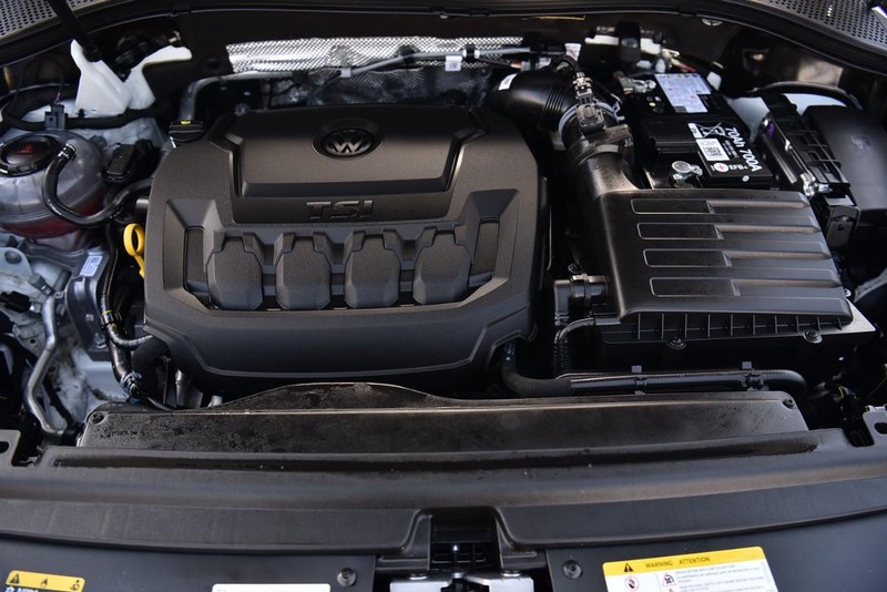 Volkswagen Tiguan Vehicle Image 25