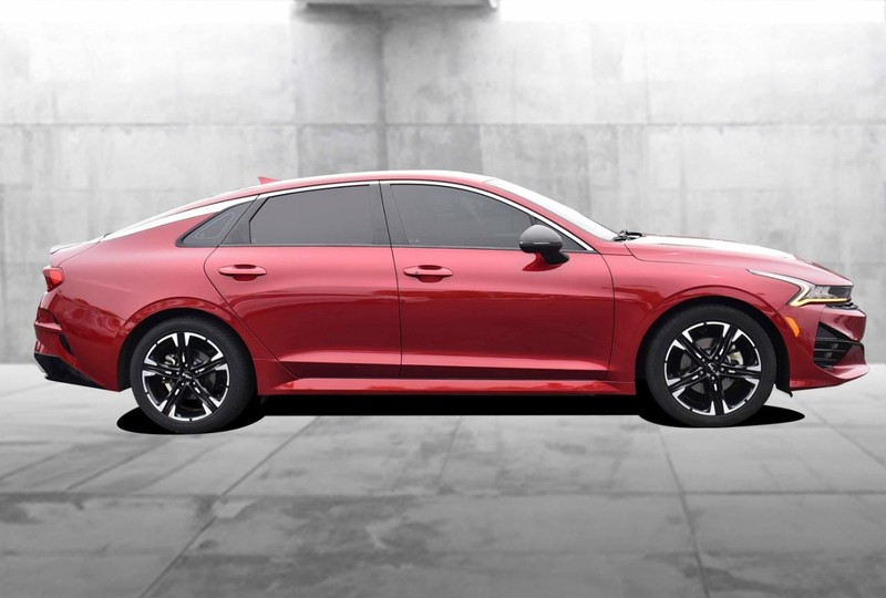 Kia K5 Vehicle Image 05