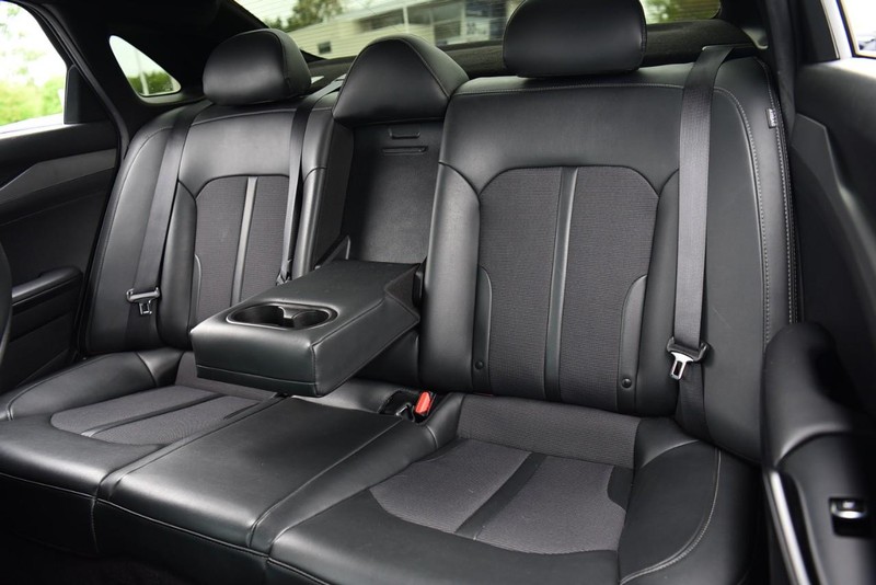 Kia K5 Vehicle Image 21