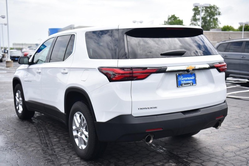 Chevrolet Traverse Vehicle Image 07