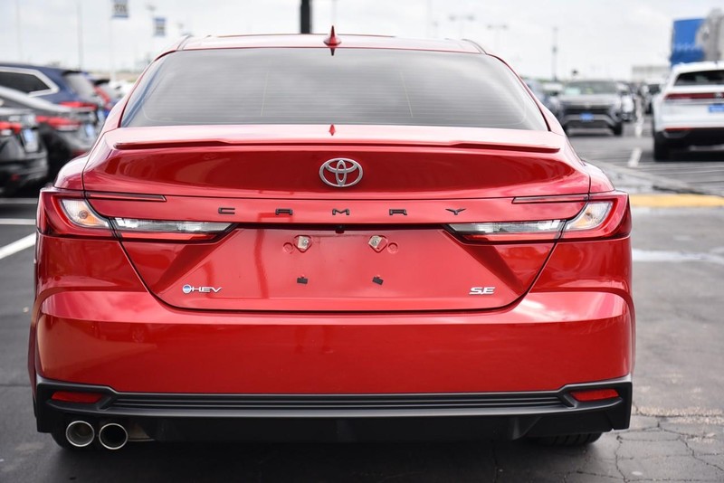 Toyota Camry Vehicle Image 06