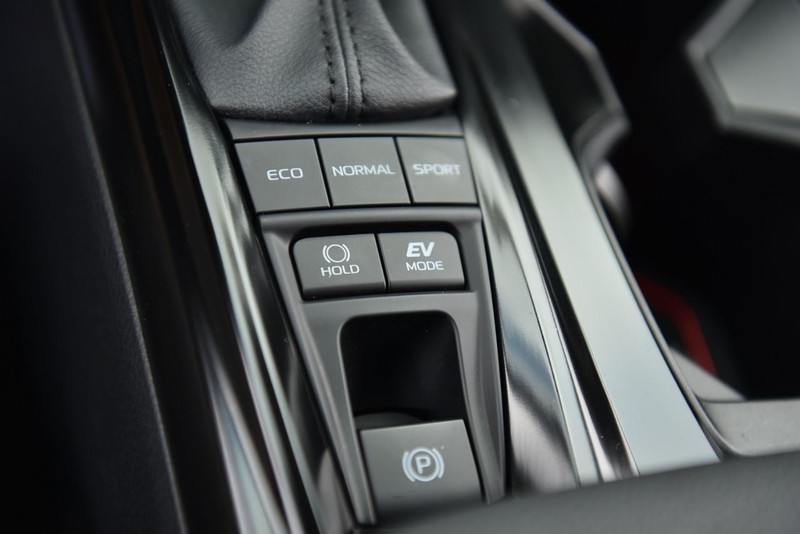 Toyota Camry Vehicle Image 17