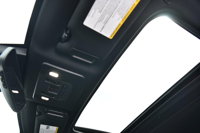 Toyota Camry Vehicle Image 22