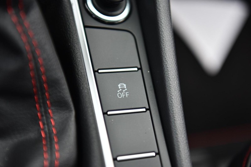 Volkswagen JETTA GLI Vehicle Image 19