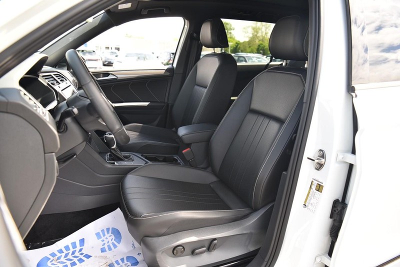 Volkswagen Tiguan Vehicle Image 20