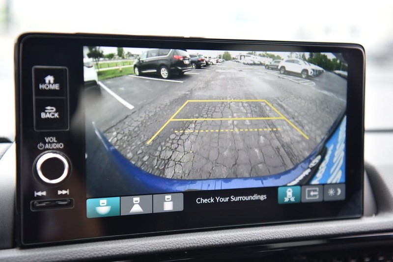 Honda CR-V Hybrid Vehicle Image 13