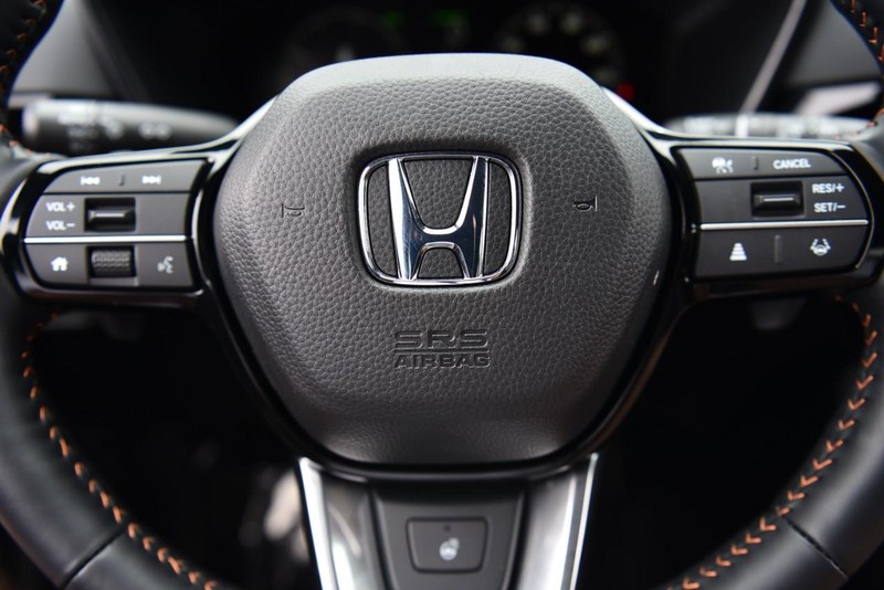 Honda CR-V Hybrid Vehicle Image 20