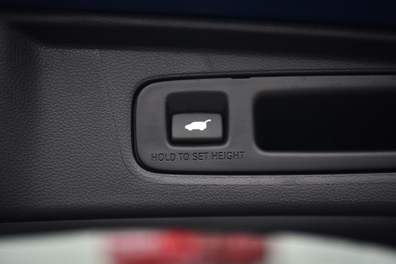 Honda CR-V Hybrid Vehicle Image 28