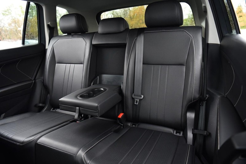 Volkswagen Tiguan Vehicle Image 21